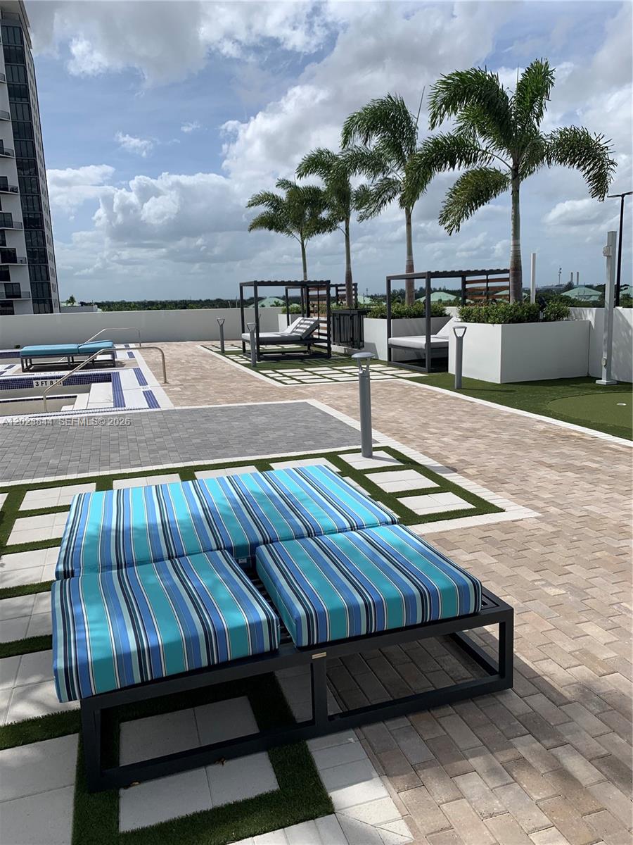 5350 NW 84 Ave #1601, Doral FL 33166