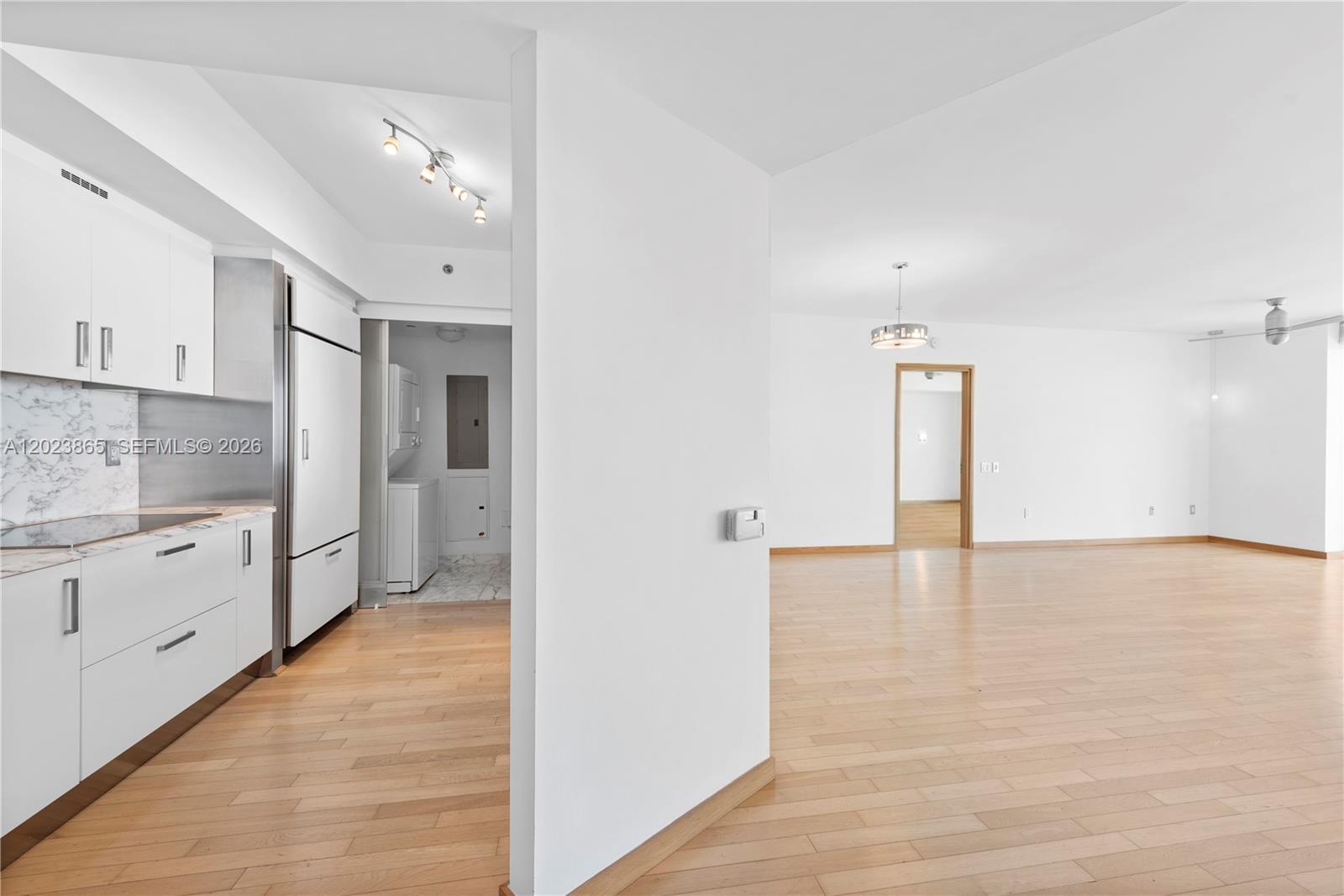 450 Alton Rd #3206, Miami Beach FL 33139