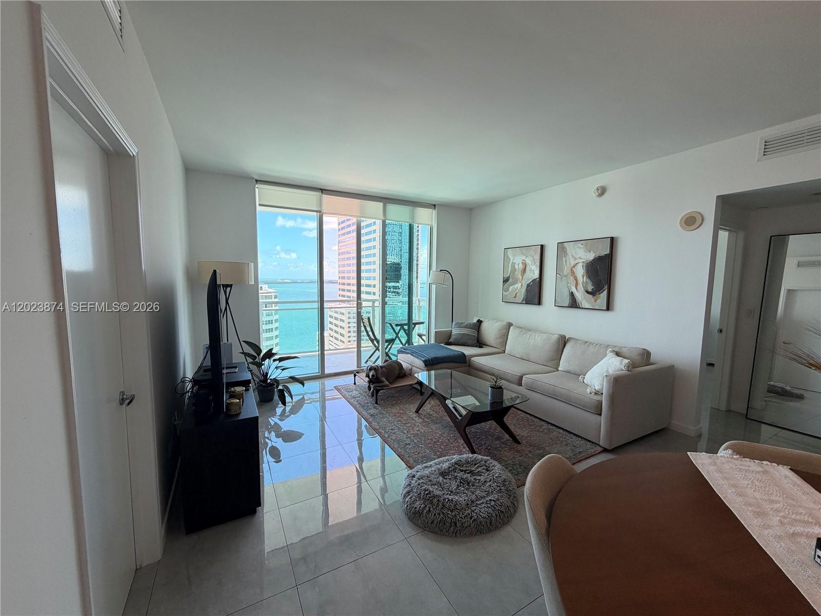 951 Brickell Ave #2006, Miami FL 33131