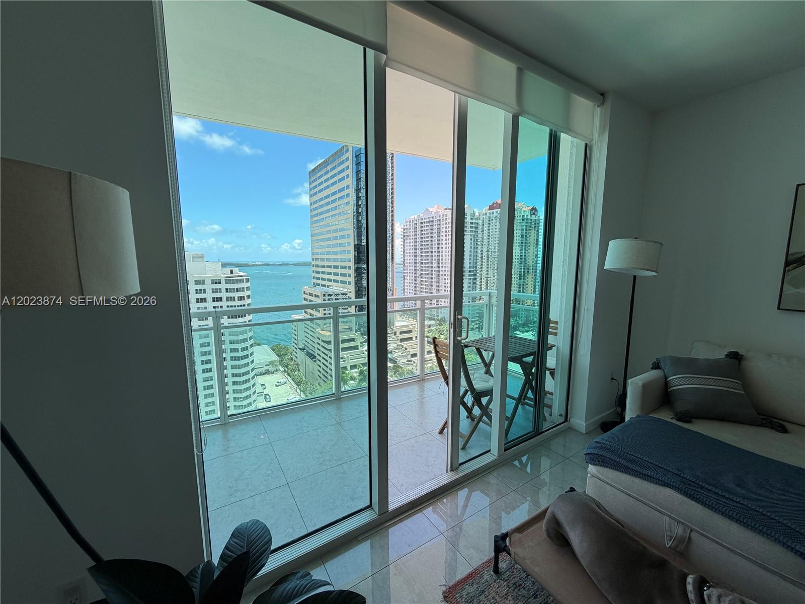 951 Brickell Ave #2006, Miami FL 33131