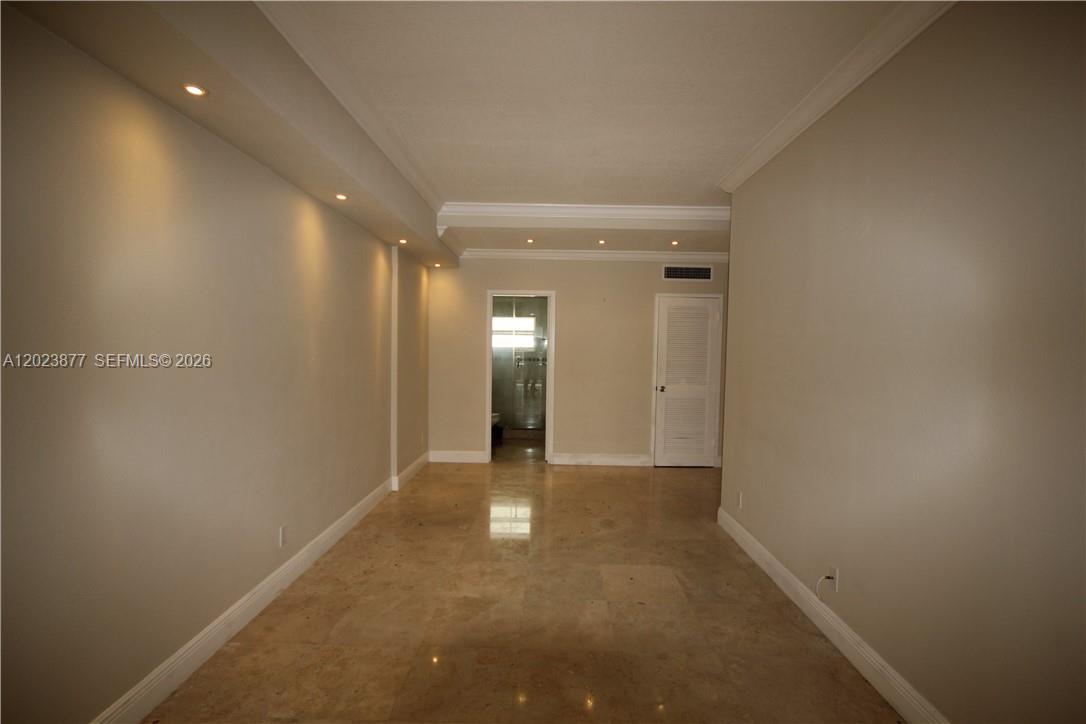 5401 Collins Ave #339, Miami Beach FL 33140