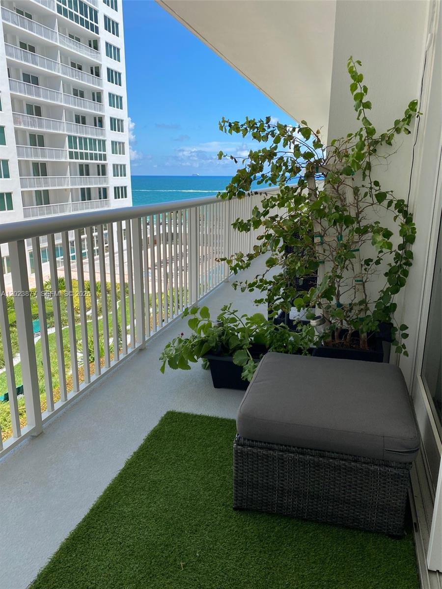 5401 Collins Ave #339, Miami Beach FL 33140