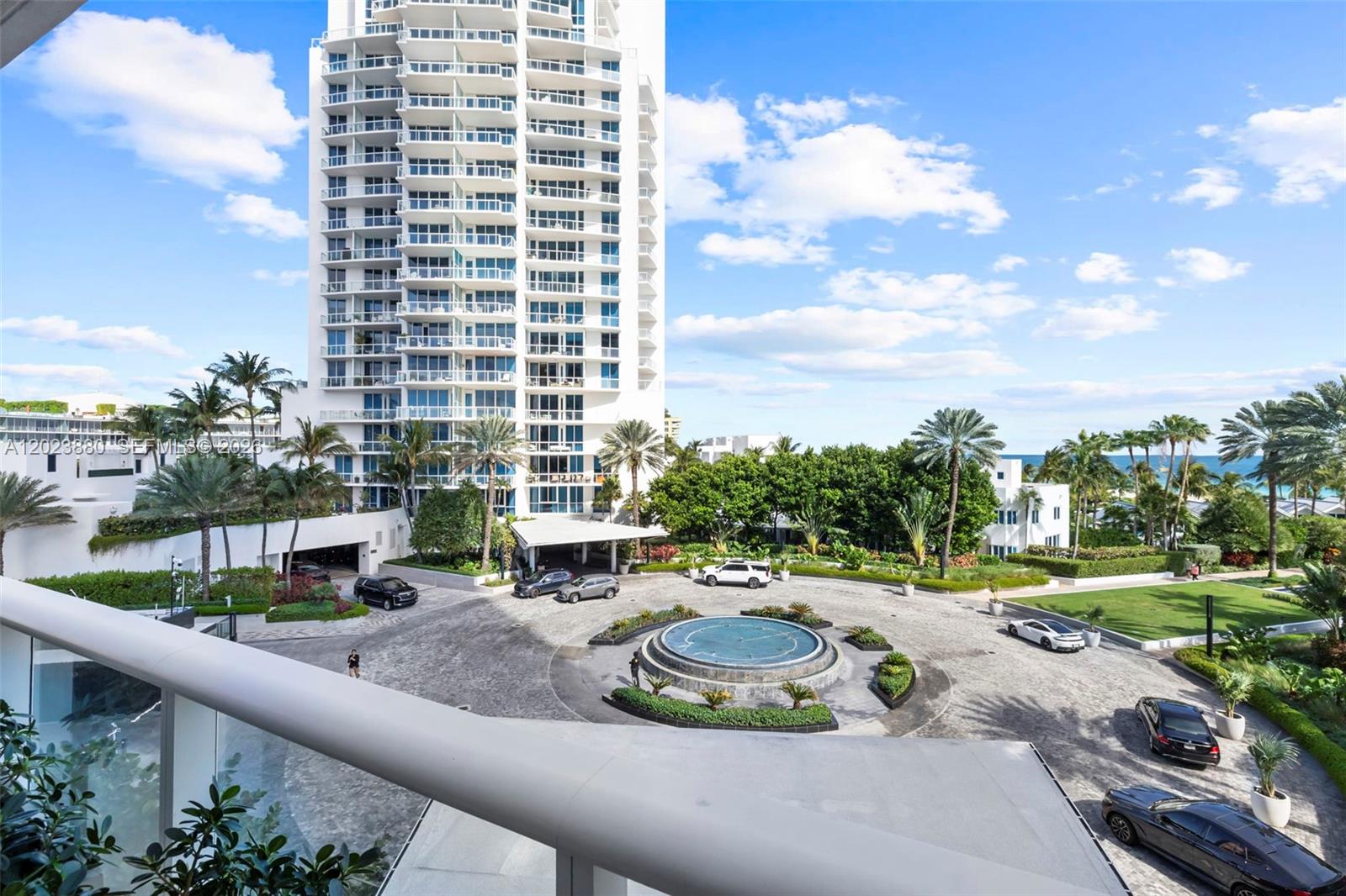 100 S Pointe Dr #509, Miami Beach FL 33139