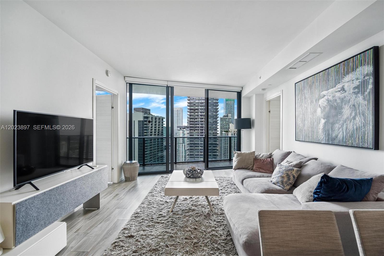 801 S Miami Ave #4302, Miami FL 33130