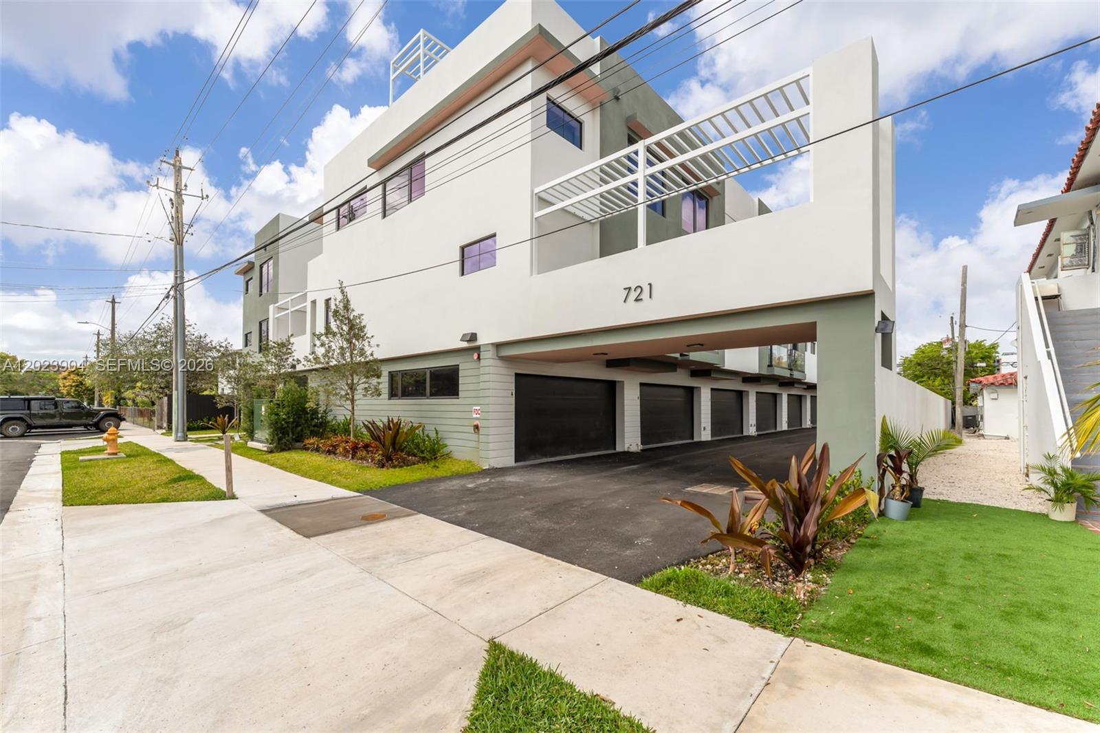 721 SW 11th Street #G, Miami FL 33129