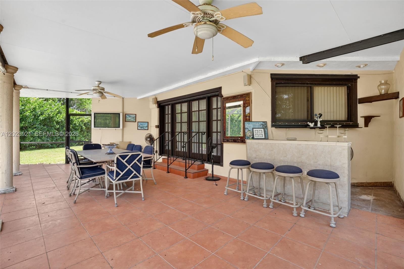 8461 SW 68th St Rd, Miami FL 33143