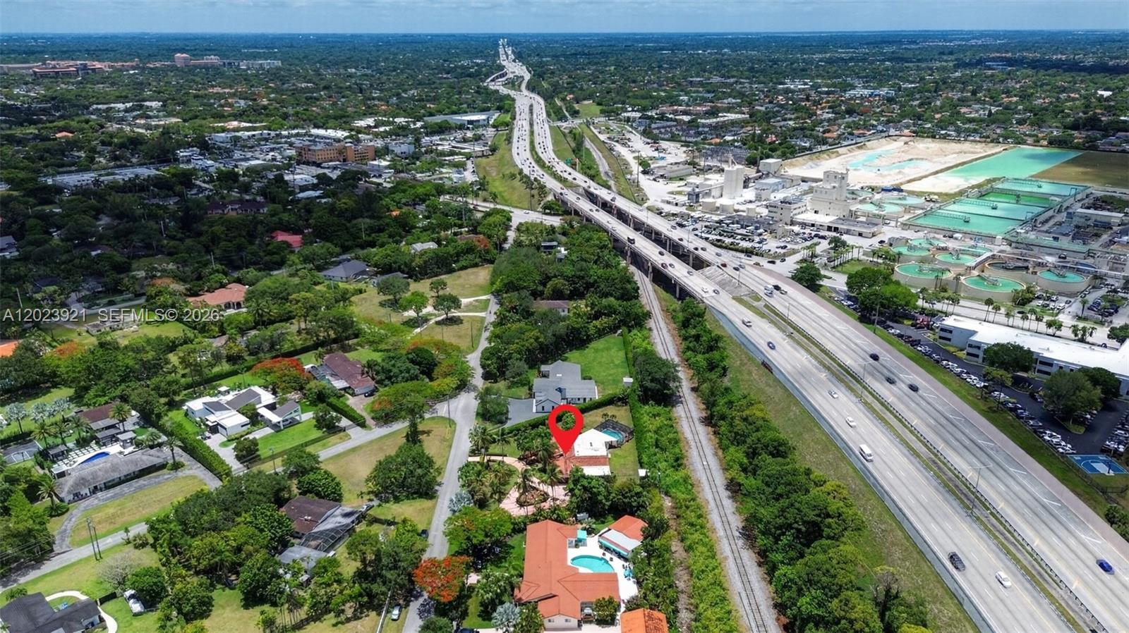 8461 SW 68th St Rd, Miami FL 33143