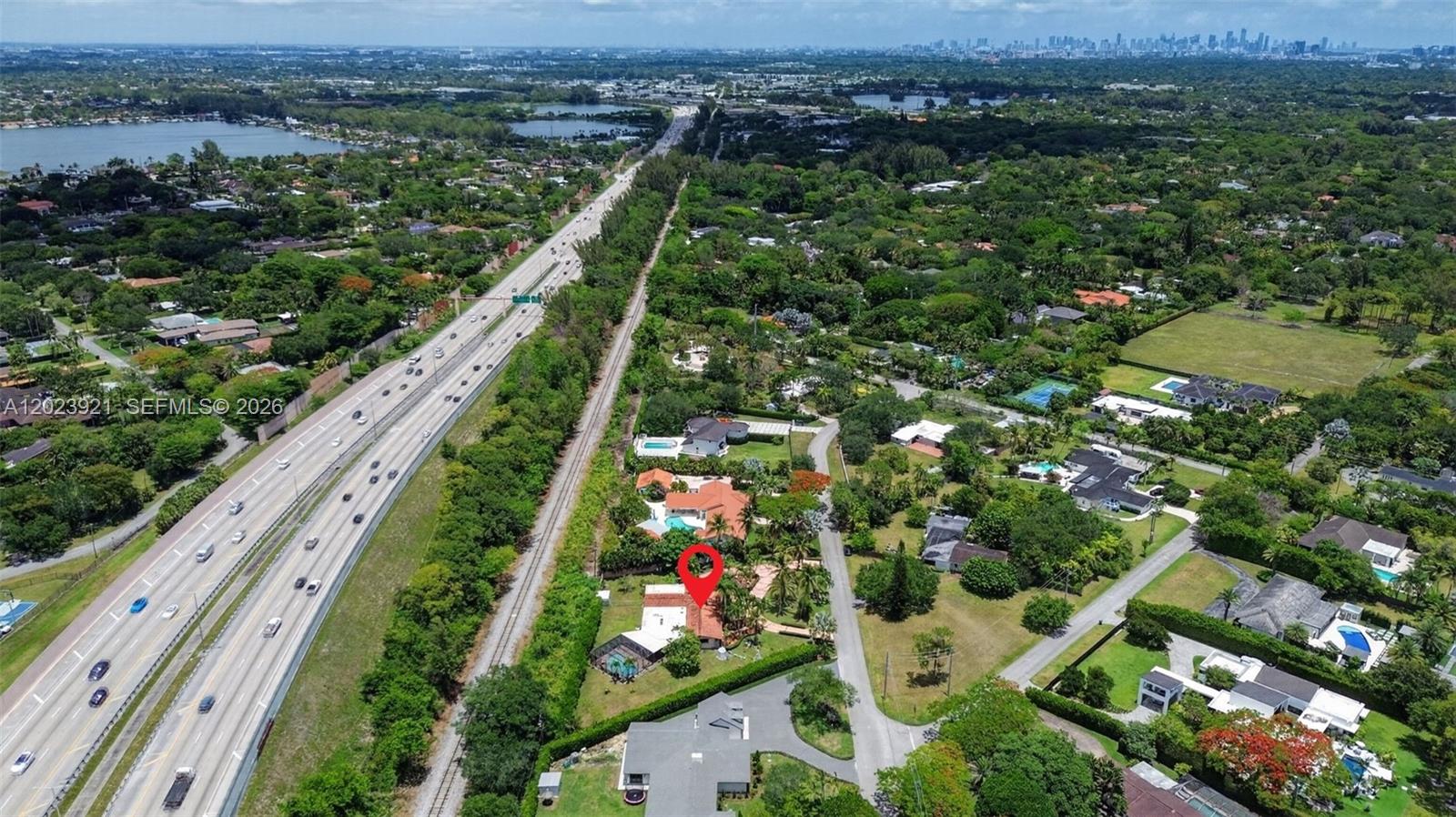 8461 SW 68th St Rd, Miami FL 33143