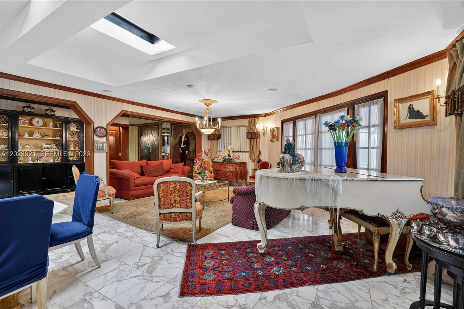 8461 SW 68th St Rd, Miami FL 33143