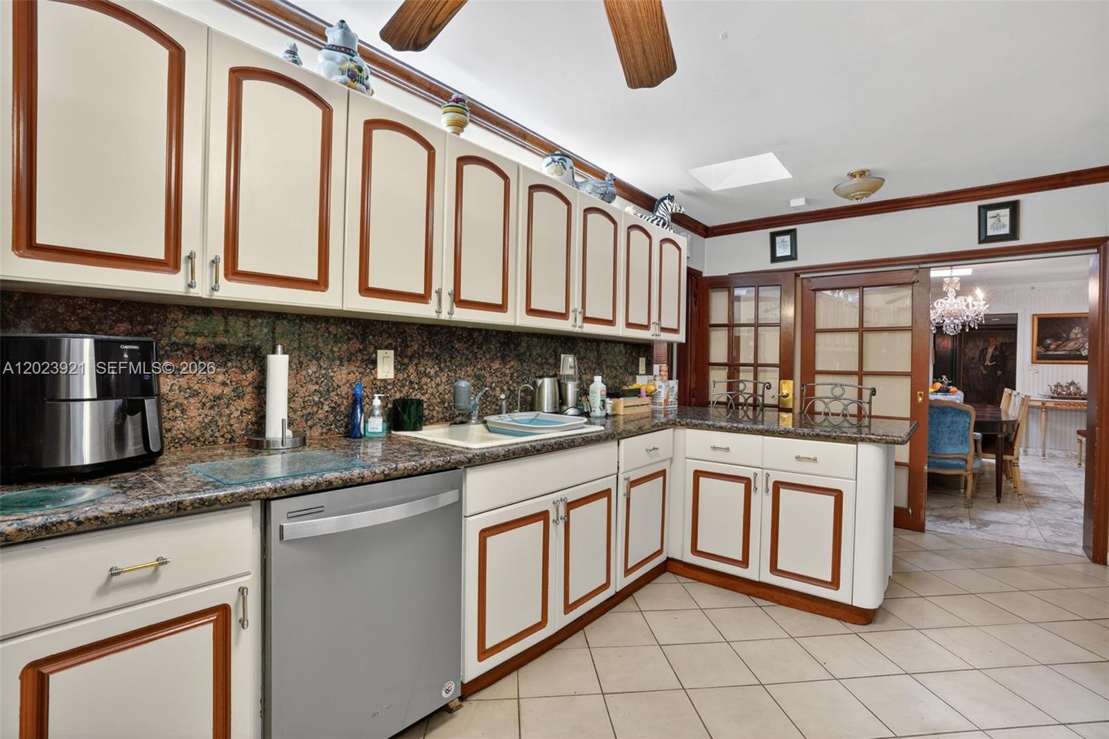 8461 SW 68th St Rd, Miami FL 33143