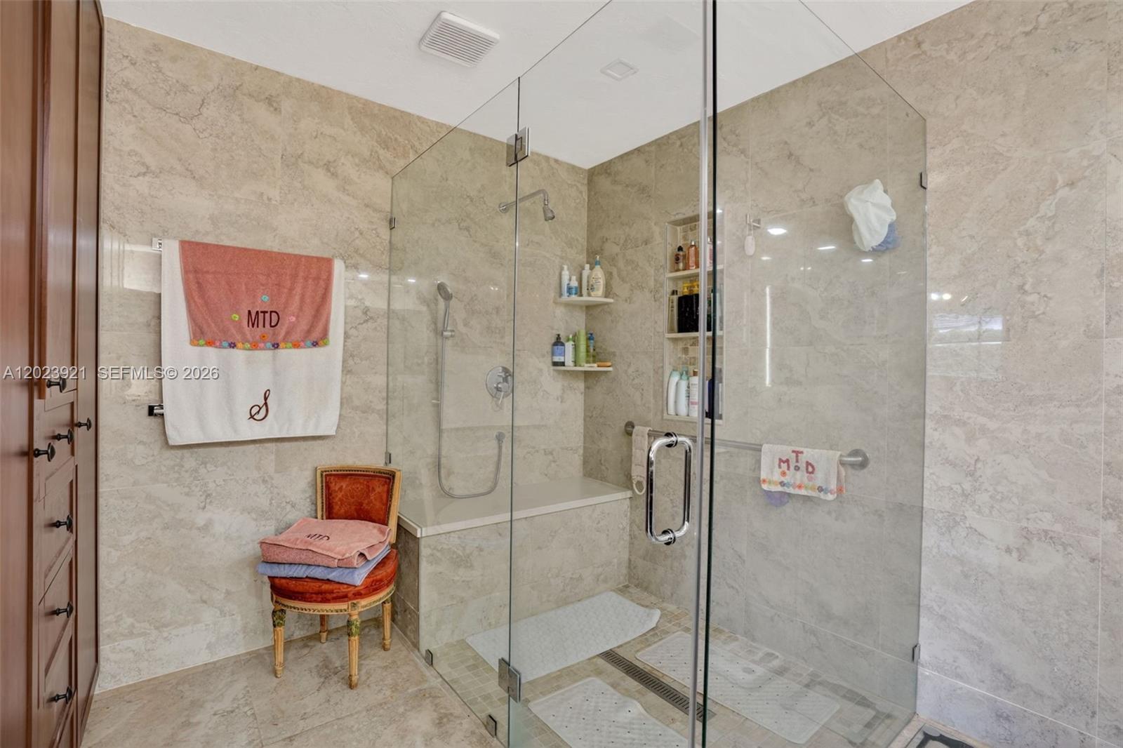 8461 SW 68th St Rd, Miami FL 33143
