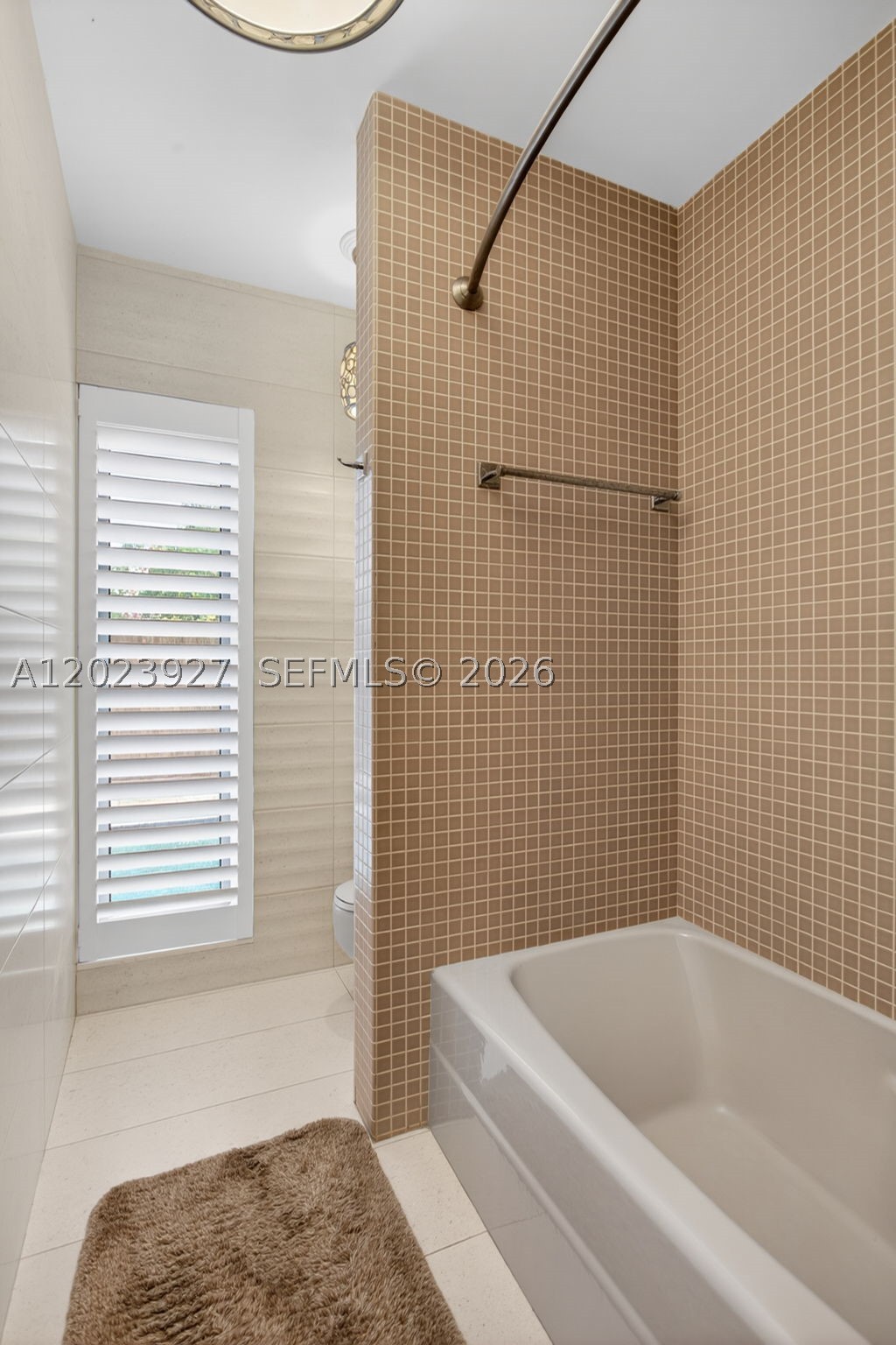 3408 Dover Rd, Pompano Beach FL 33062
