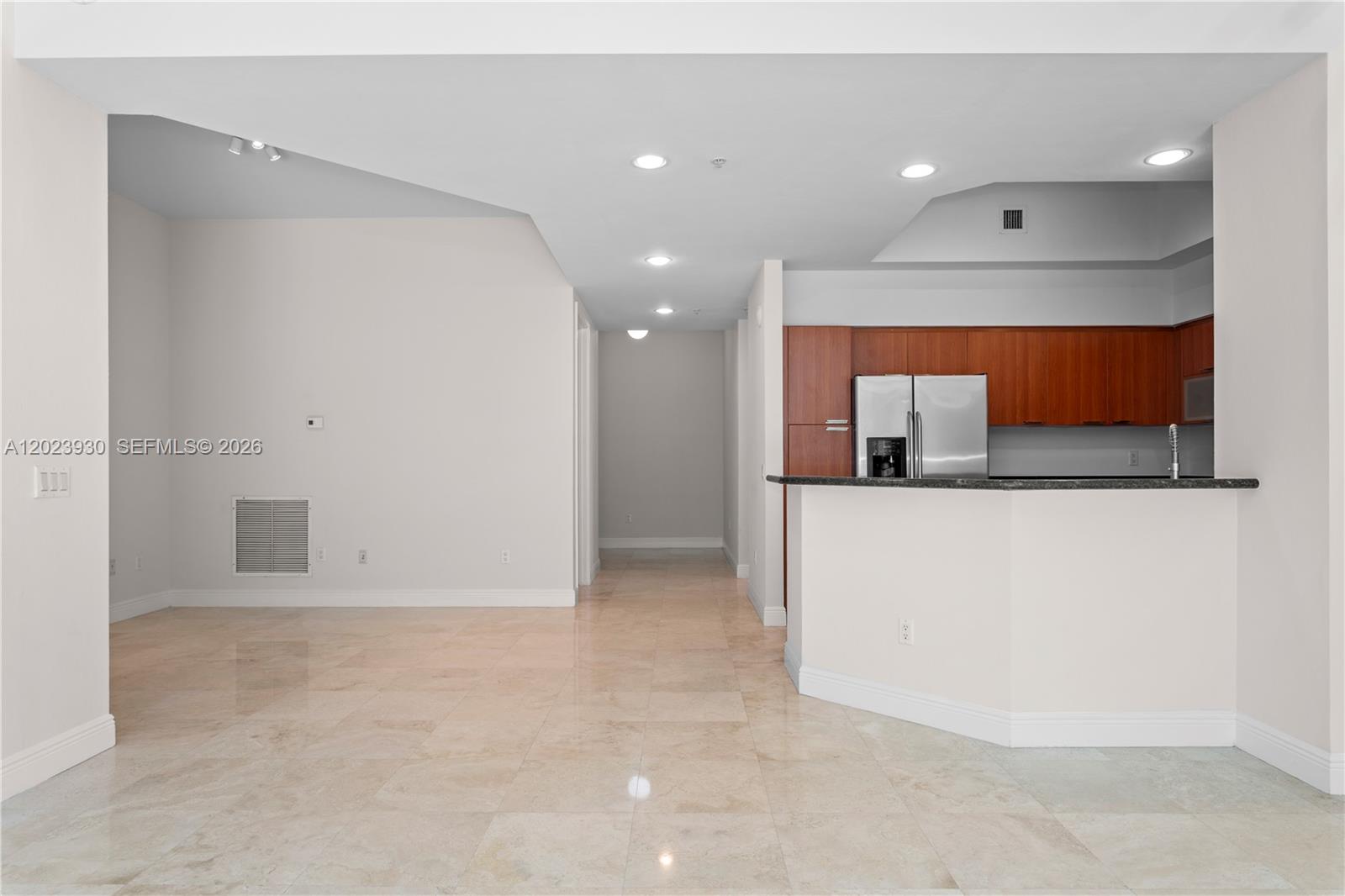 15051 Royal Oaks Ln #101, North Miami FL 33181