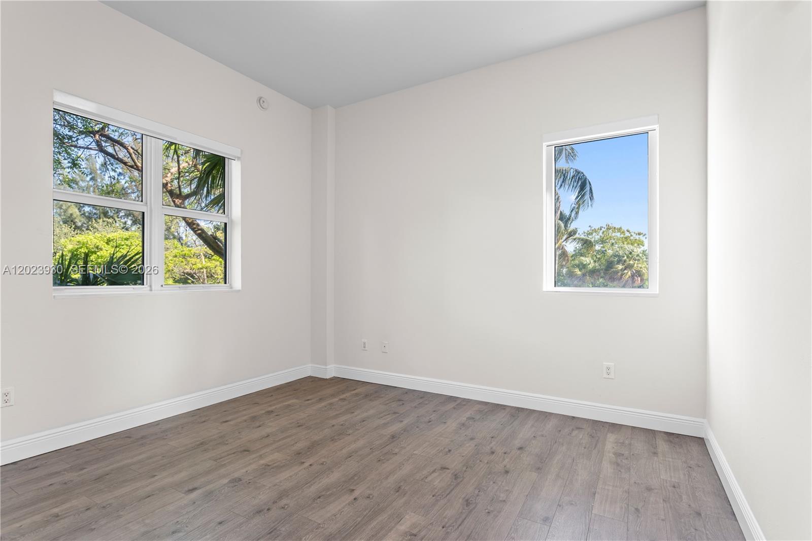 15051 Royal Oaks Ln #101, North Miami FL 33181