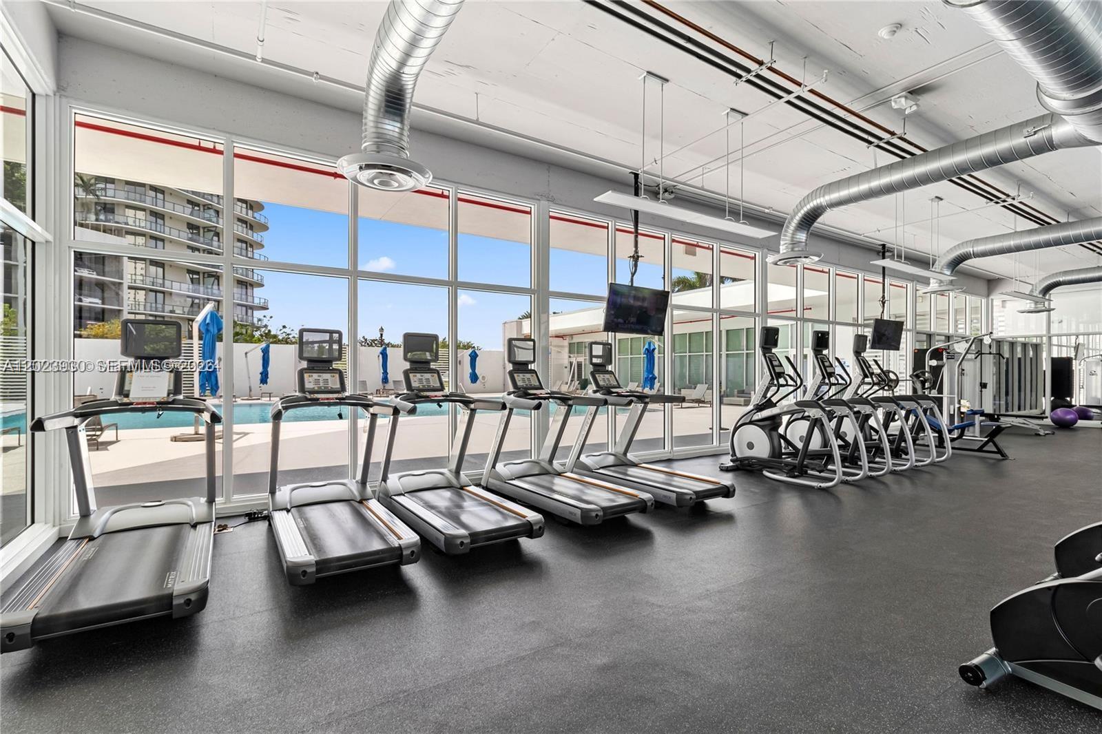 15051 Royal Oaks Ln #101, North Miami FL 33181