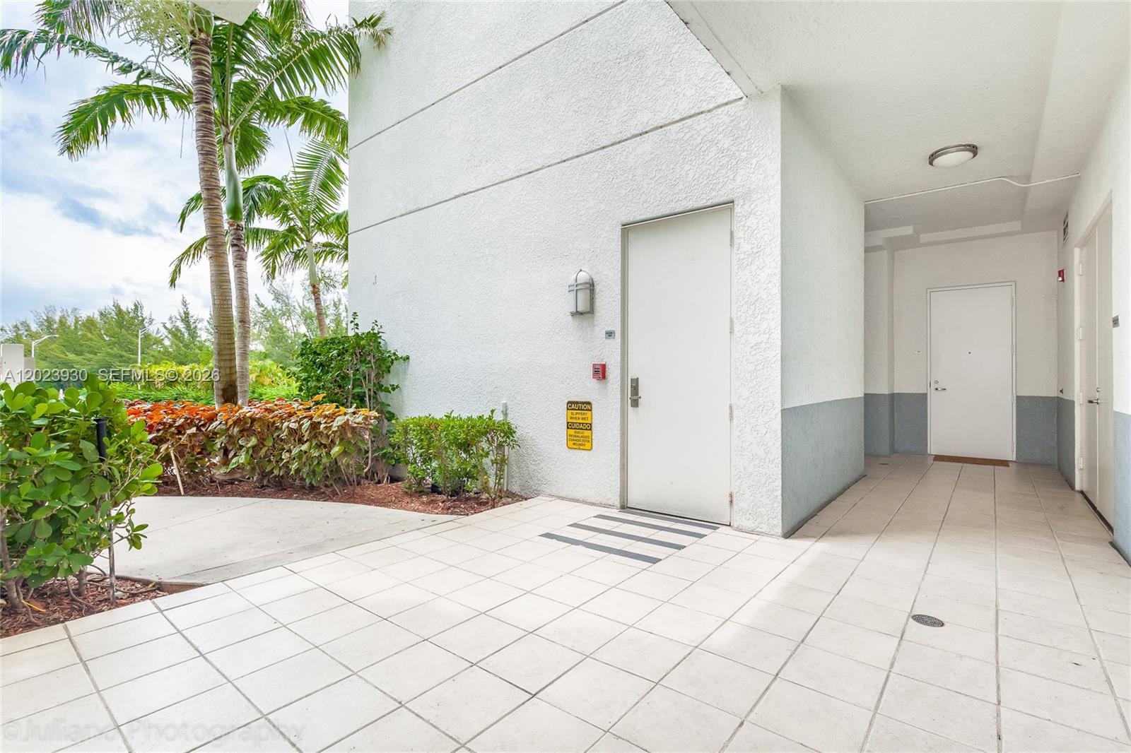 15051 Royal Oaks Ln #101, North Miami FL 33181