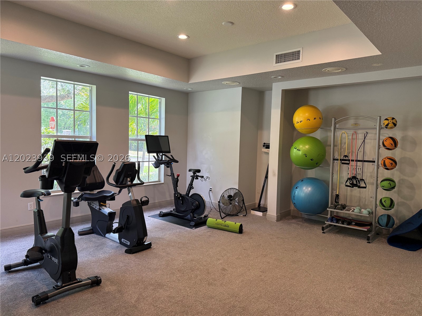 119 Edenberry Ave, Jupiter FL 33458