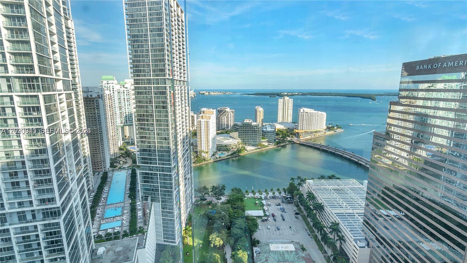 Miami FL 33131 - A12023940