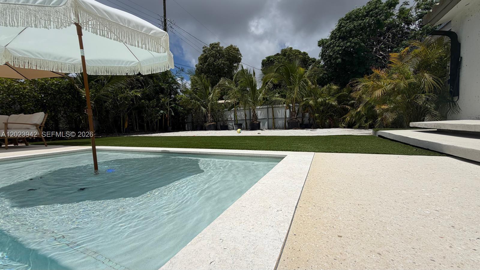3800 NW 12th St, Miami FL 33126