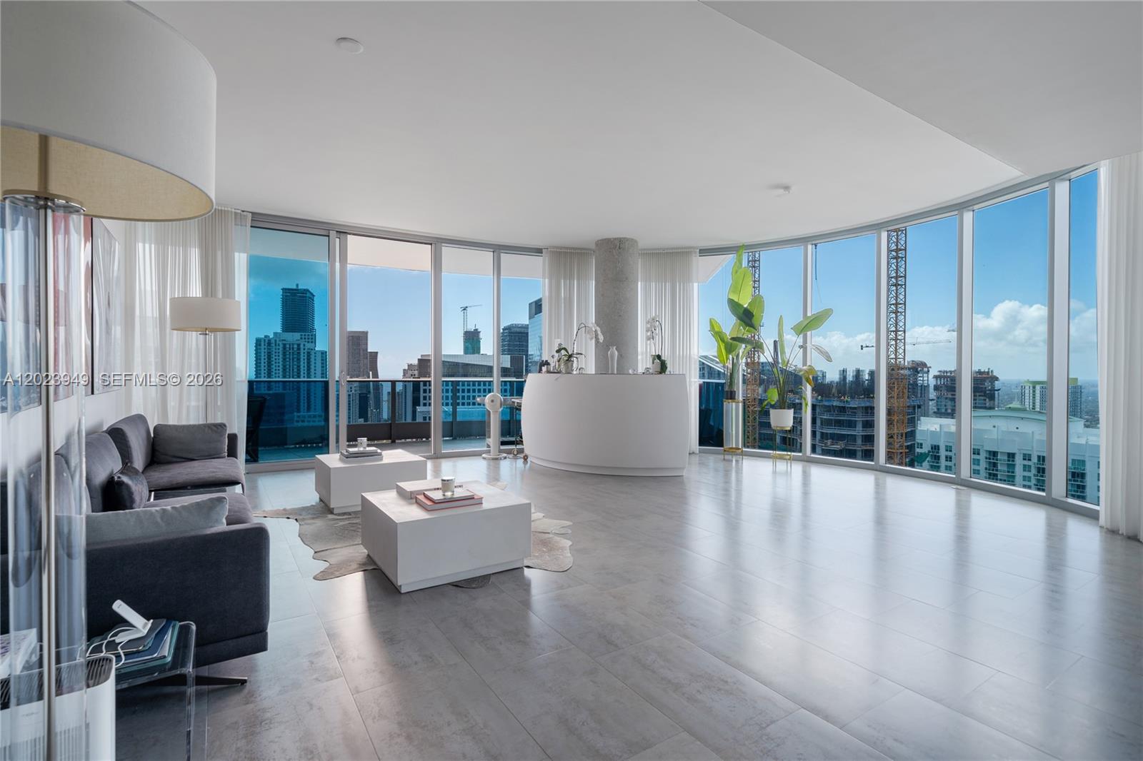 200 Biscayne Boulevard Way #4902, Miami FL 33131