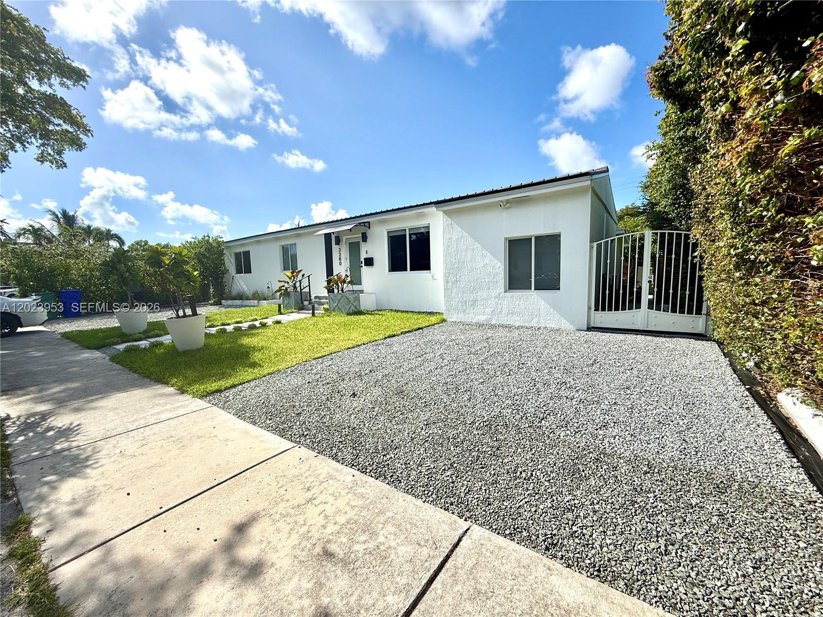3280 SW 16th Ter, Miami FL 33145