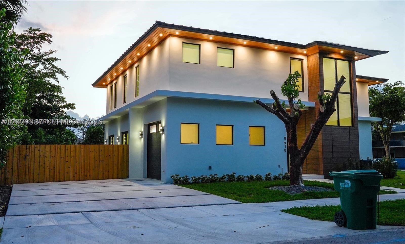 8410 SW 65 AVE, South Miami FL 33143