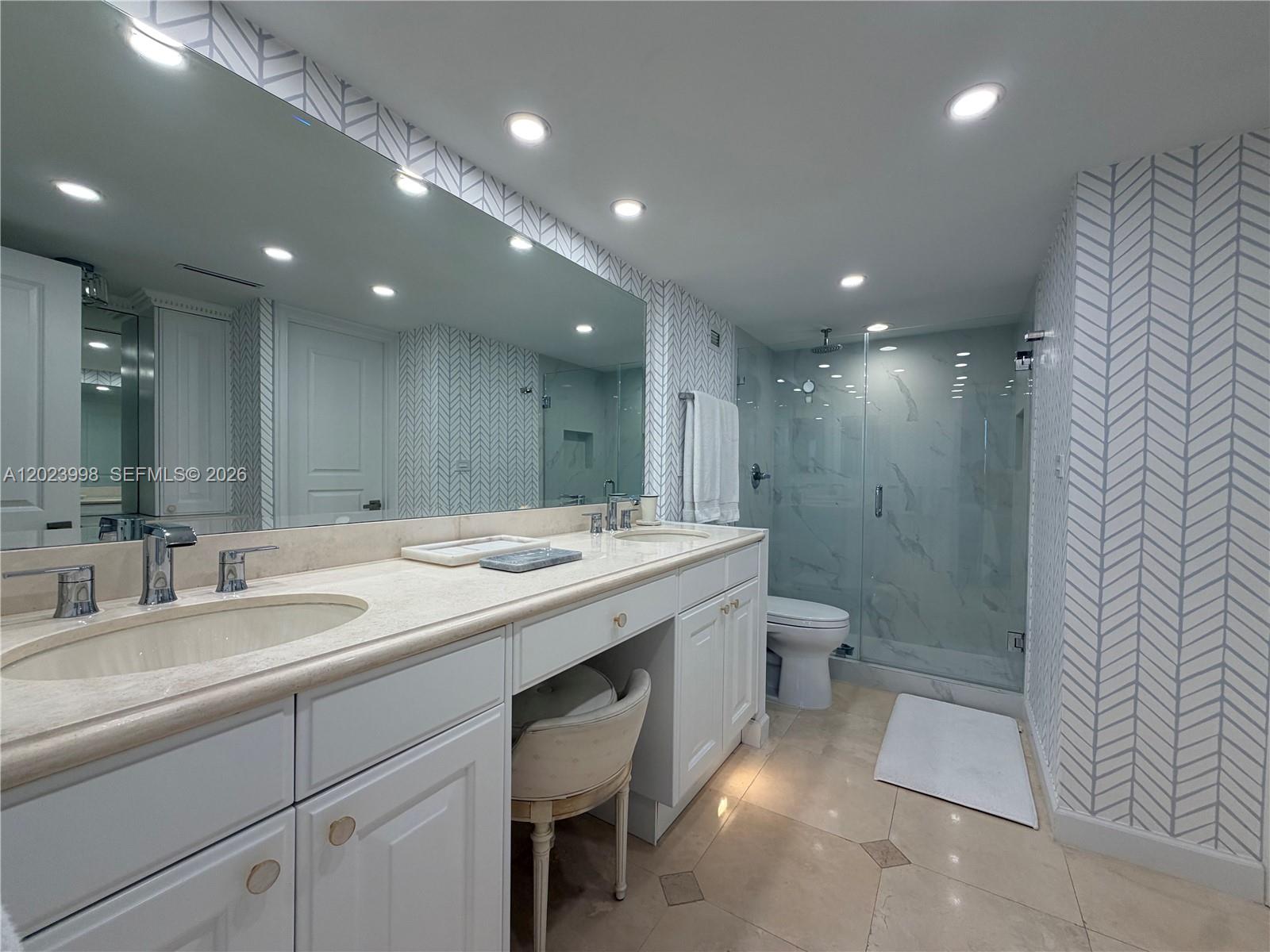1111 Crandon Blvd #B1105, Key Biscayne FL 33149