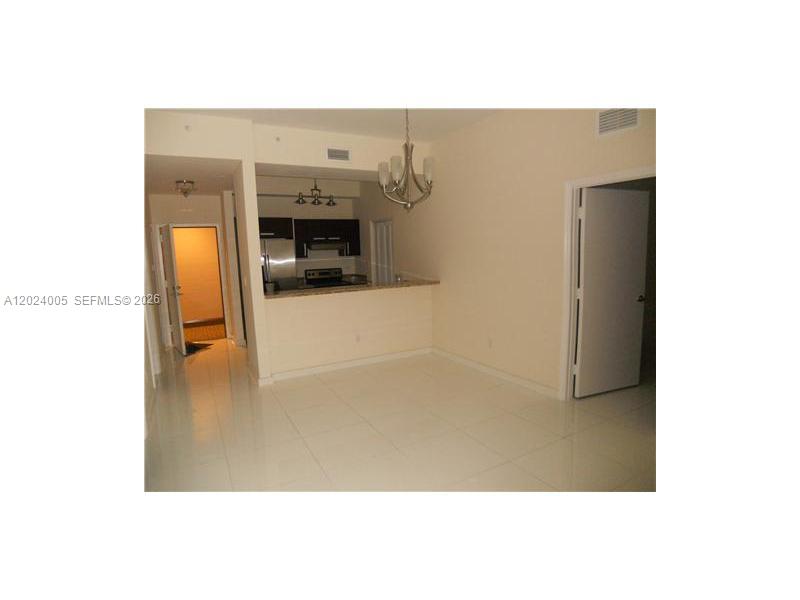 2525 SW 3 AV #1006, Miami FL 33129