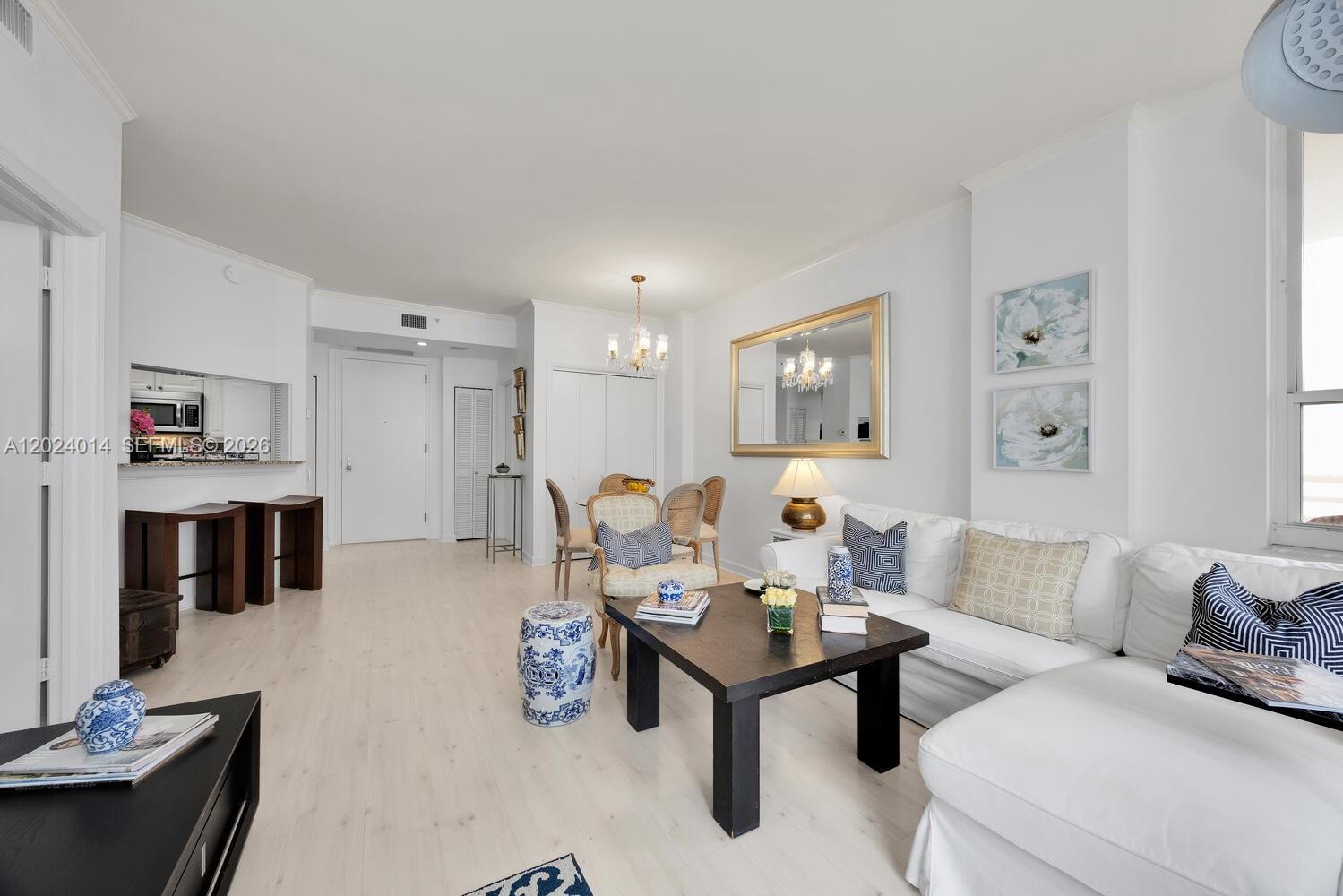 888 Brickell Key Dr #1001, Miami FL 33131