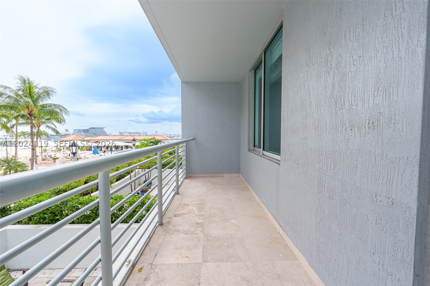 335 S Biscayne Blvd #802, Miami FL 33131