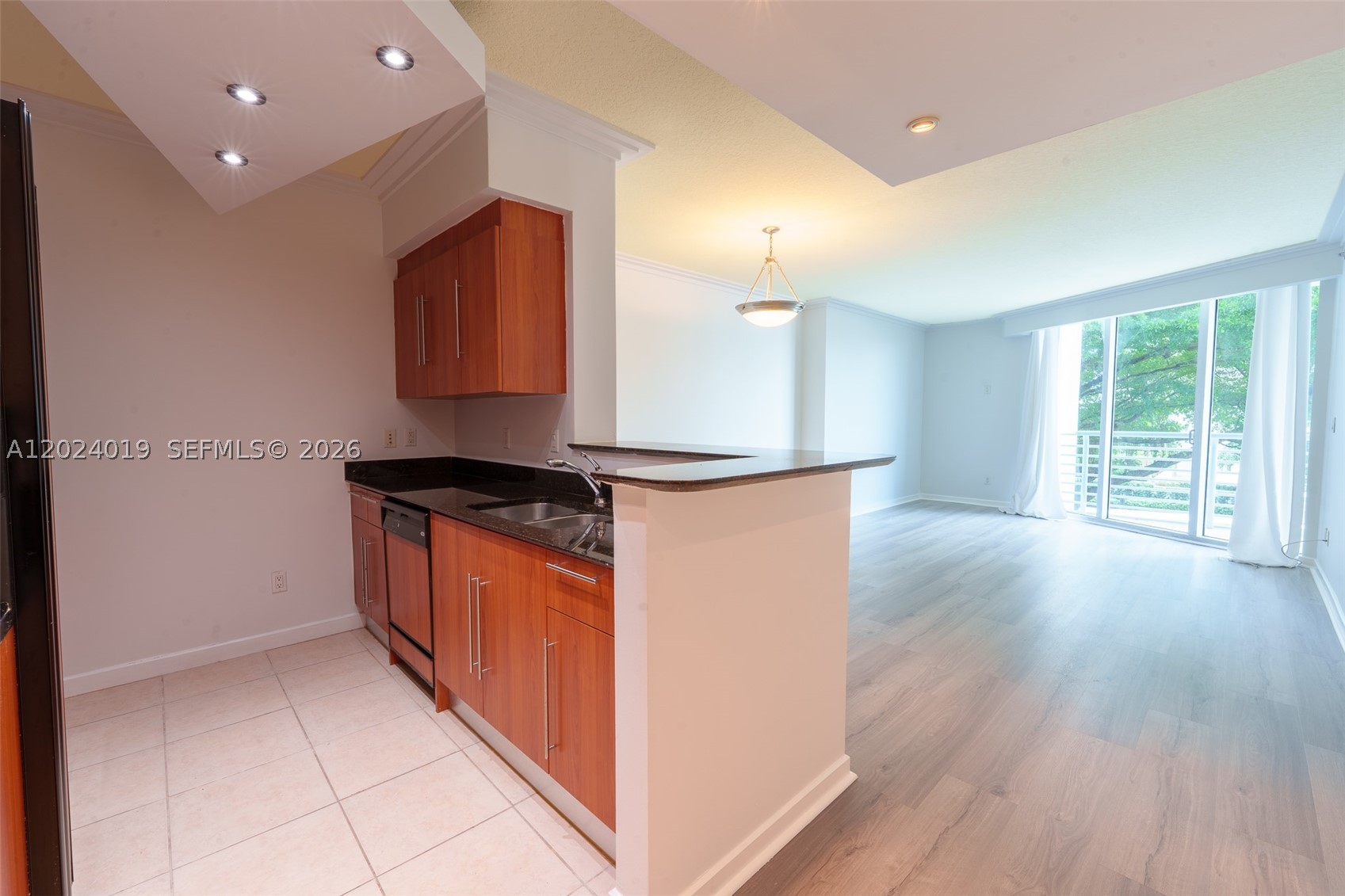 335 S Biscayne Blvd #802, Miami FL 33131