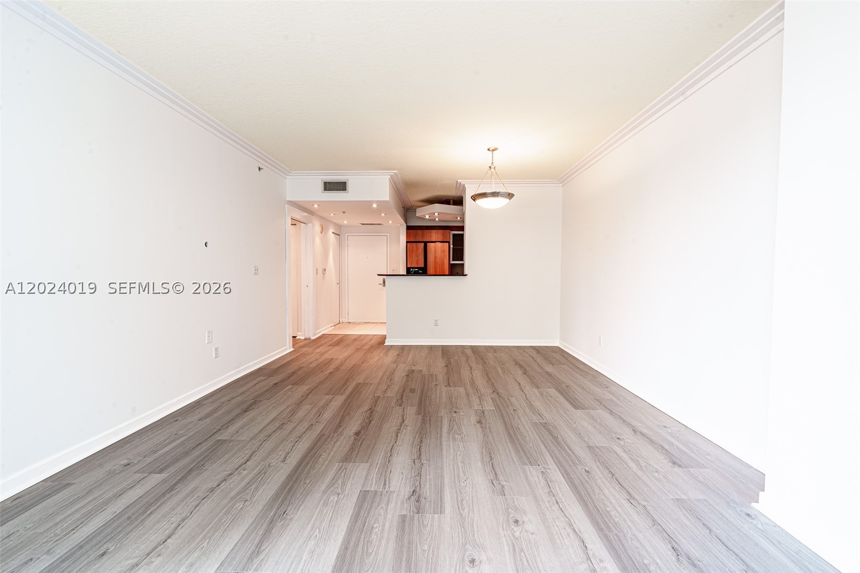 335 S Biscayne Blvd #802, Miami FL 33131