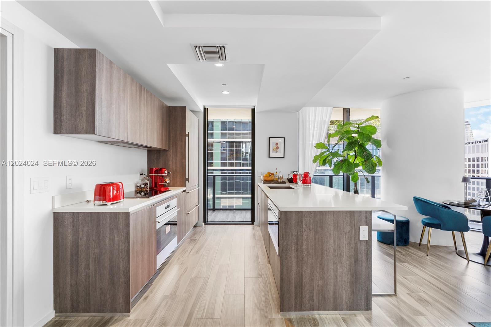 801 S Miami Ave #4405, Miami FL 33130