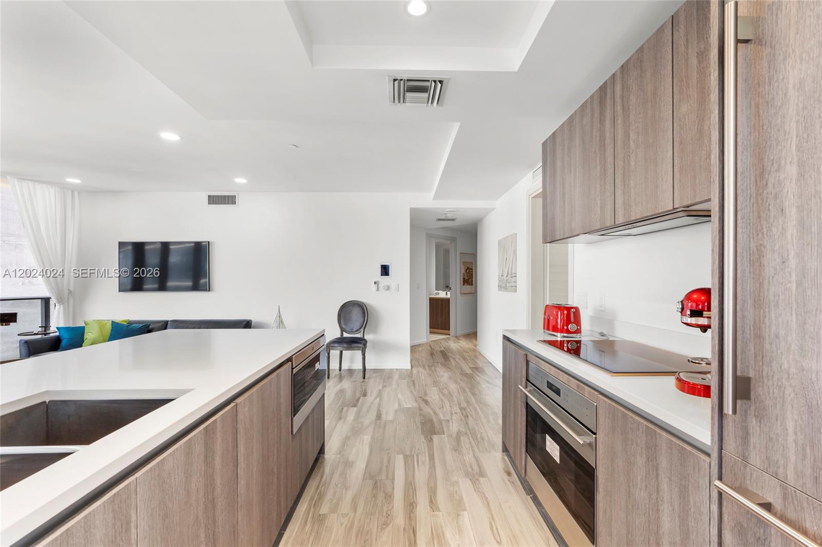 801 S Miami Ave #4405, Miami FL 33130