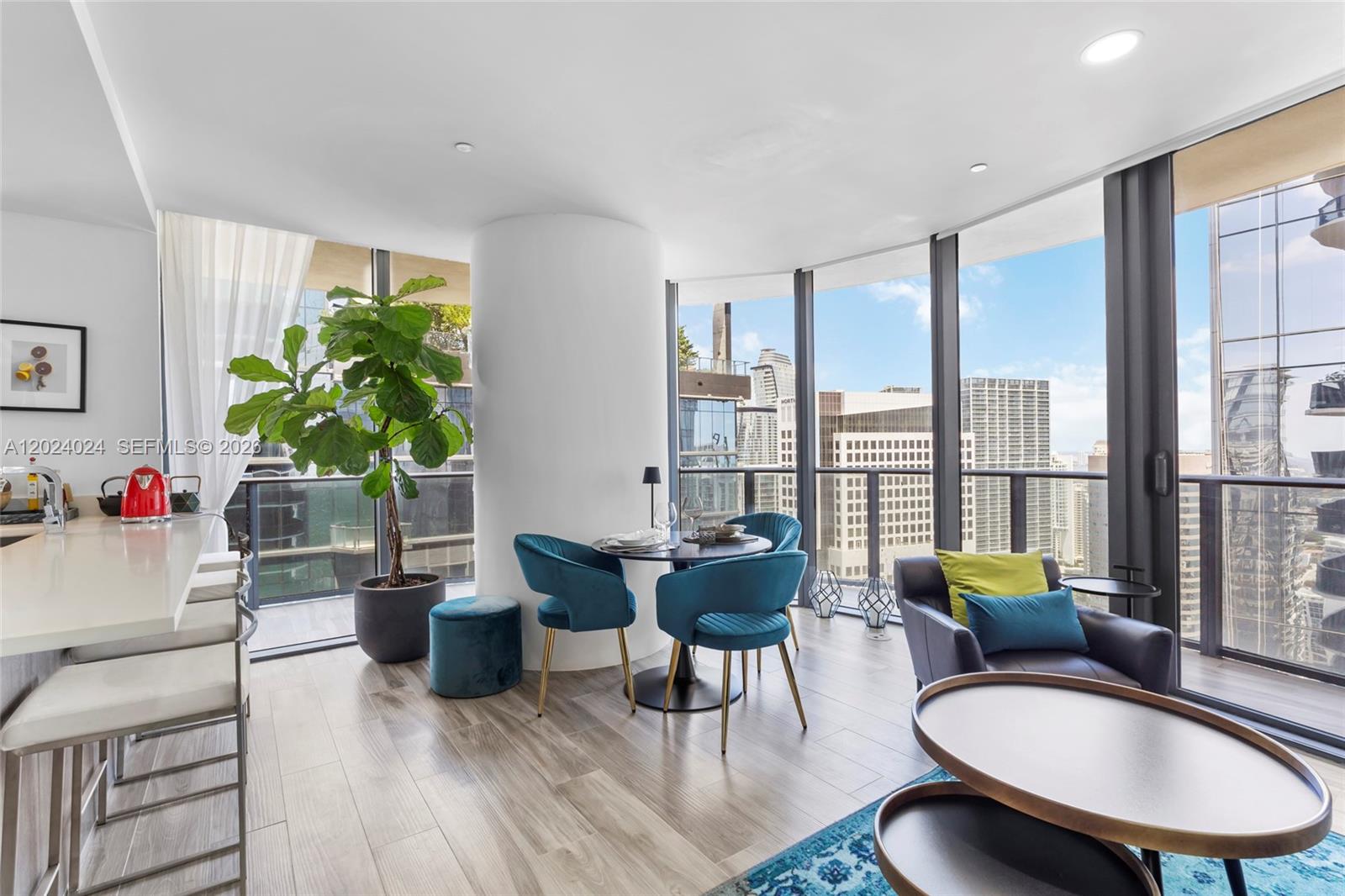 801 S Miami Ave #4405, Miami FL 33130