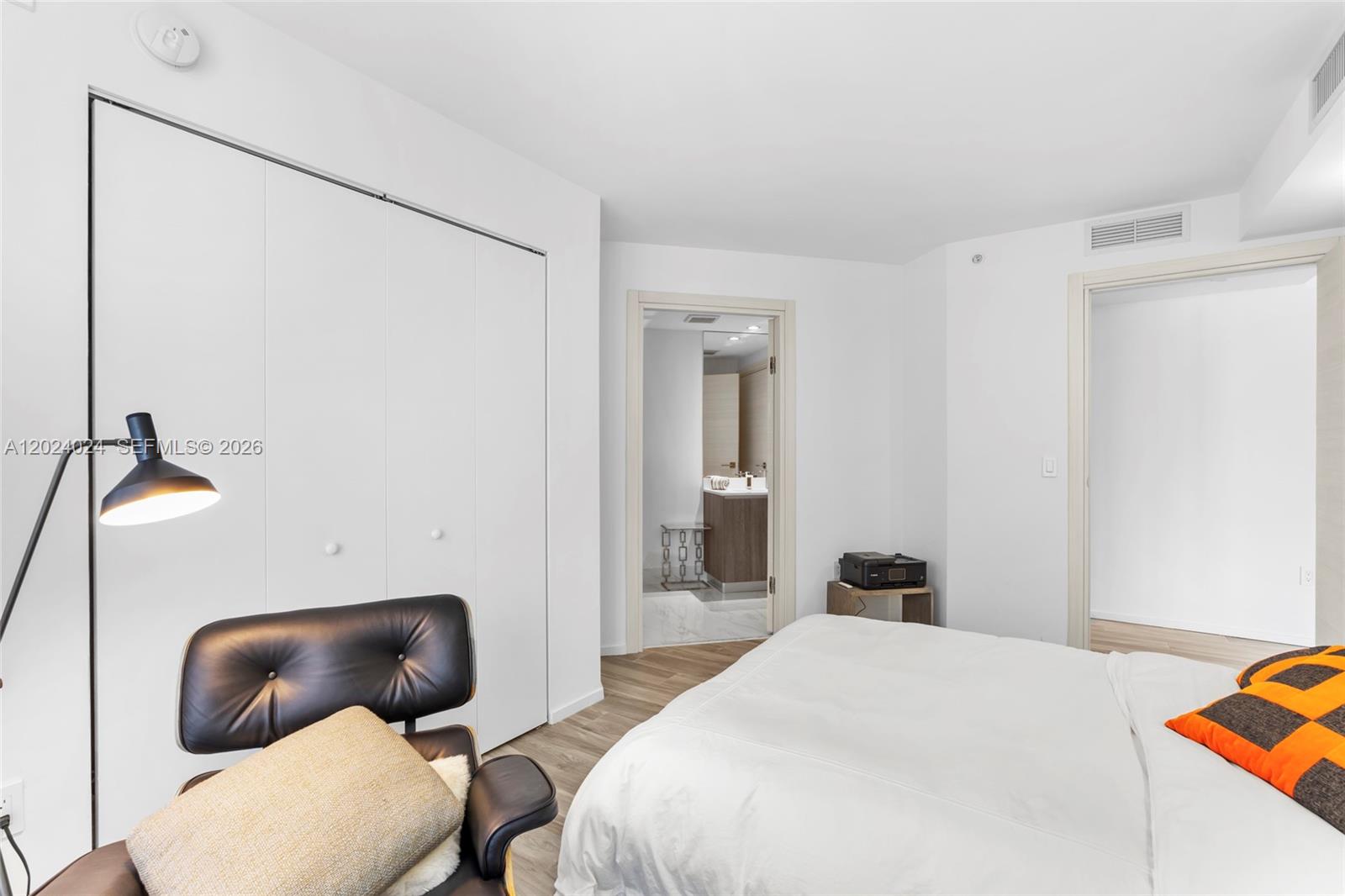 801 S Miami Ave #4405, Miami FL 33130