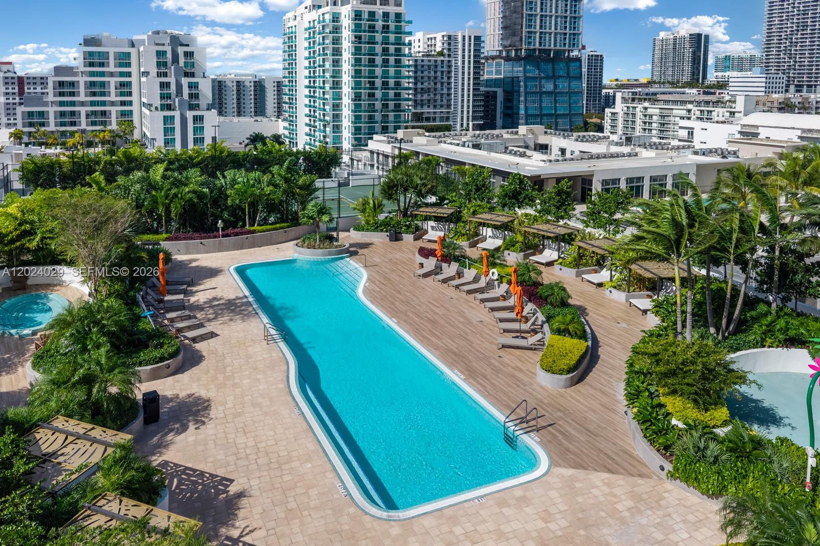 700 NE 24th St #PH6005, Miami FL 33137