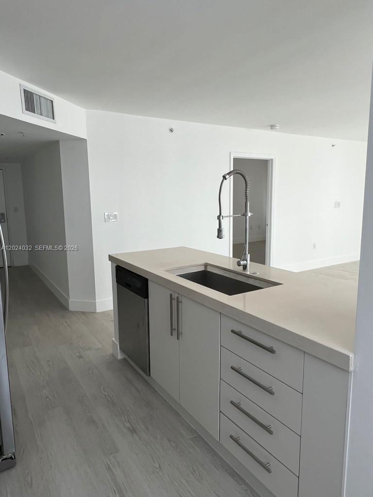 1155 Brickell Bay Dr #1202, Miami FL 33131