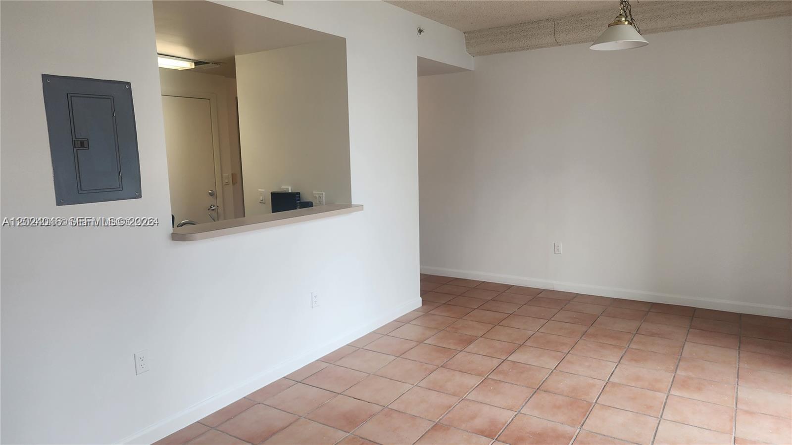 185 SE 14th Ter #1609, Miami FL 33131