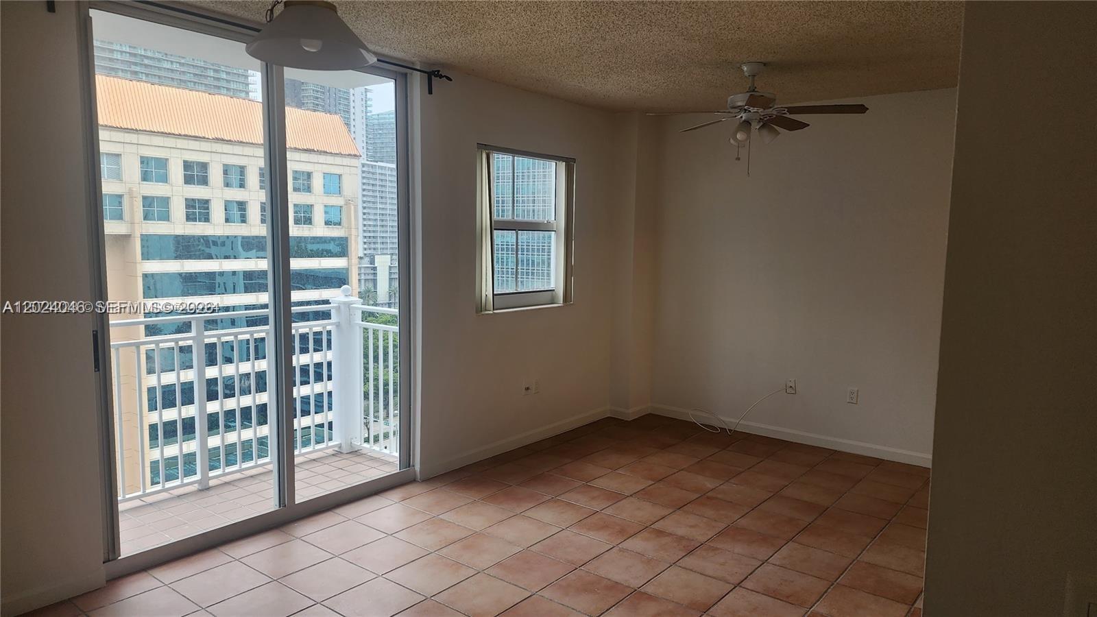 185 SE 14th Ter #1609, Miami FL 33131