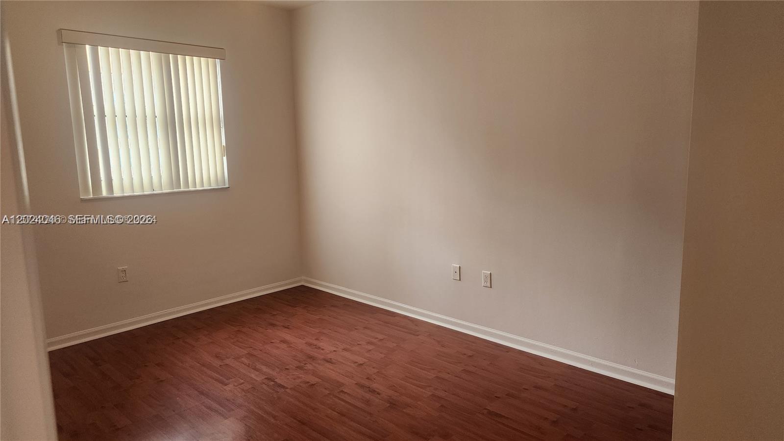 185 SE 14th Ter #1609, Miami FL 33131