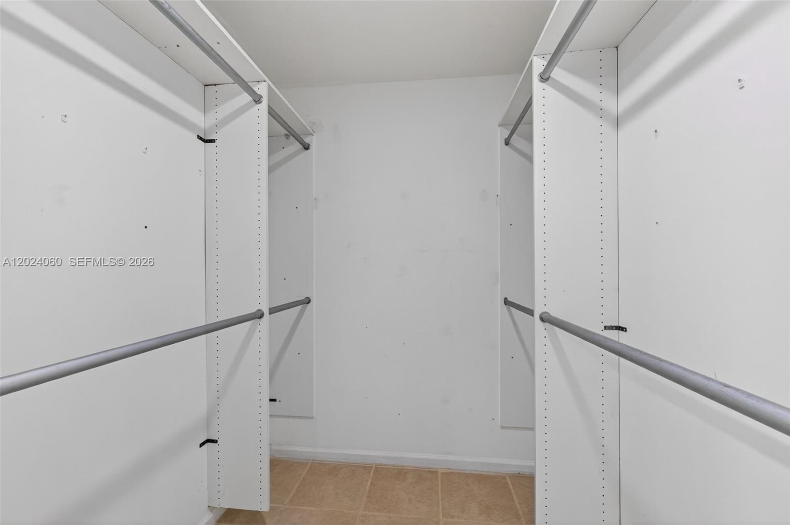 5843 Woodlands Blvd #5843, Tamarac FL 33319