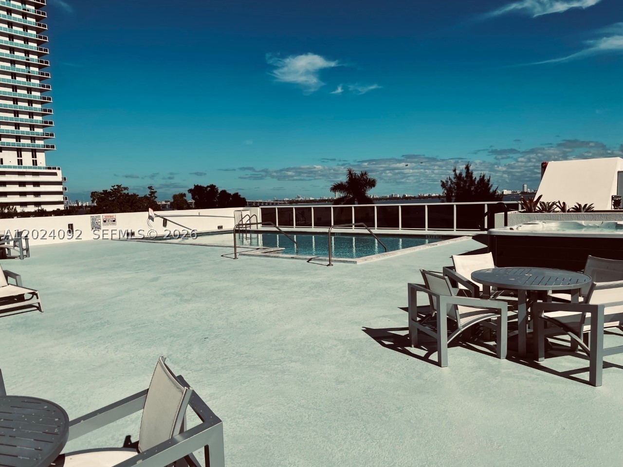 601 NE 23rd St #804, Miami FL 33137