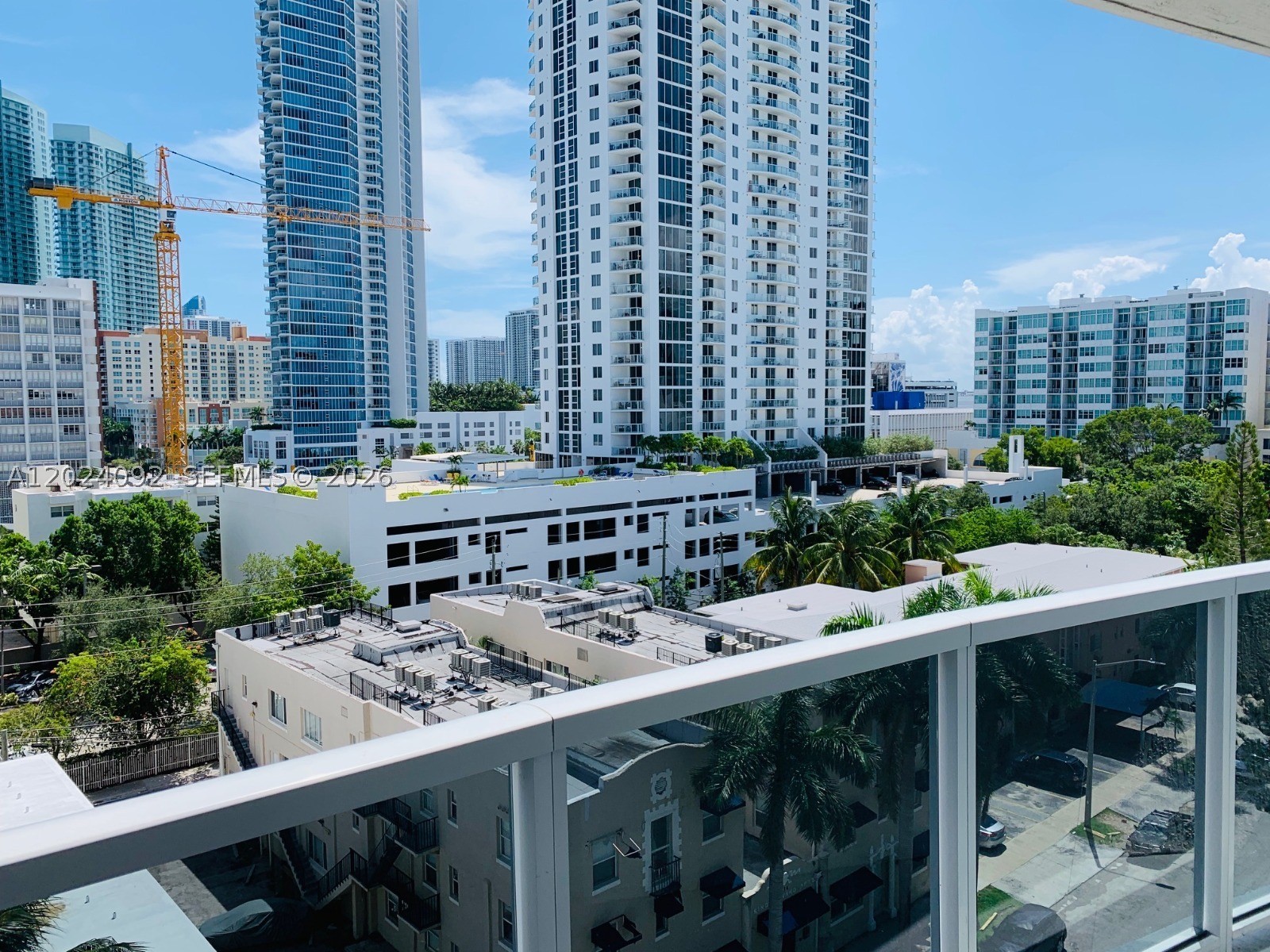 601 NE 23rd St #804, Miami FL 33137
