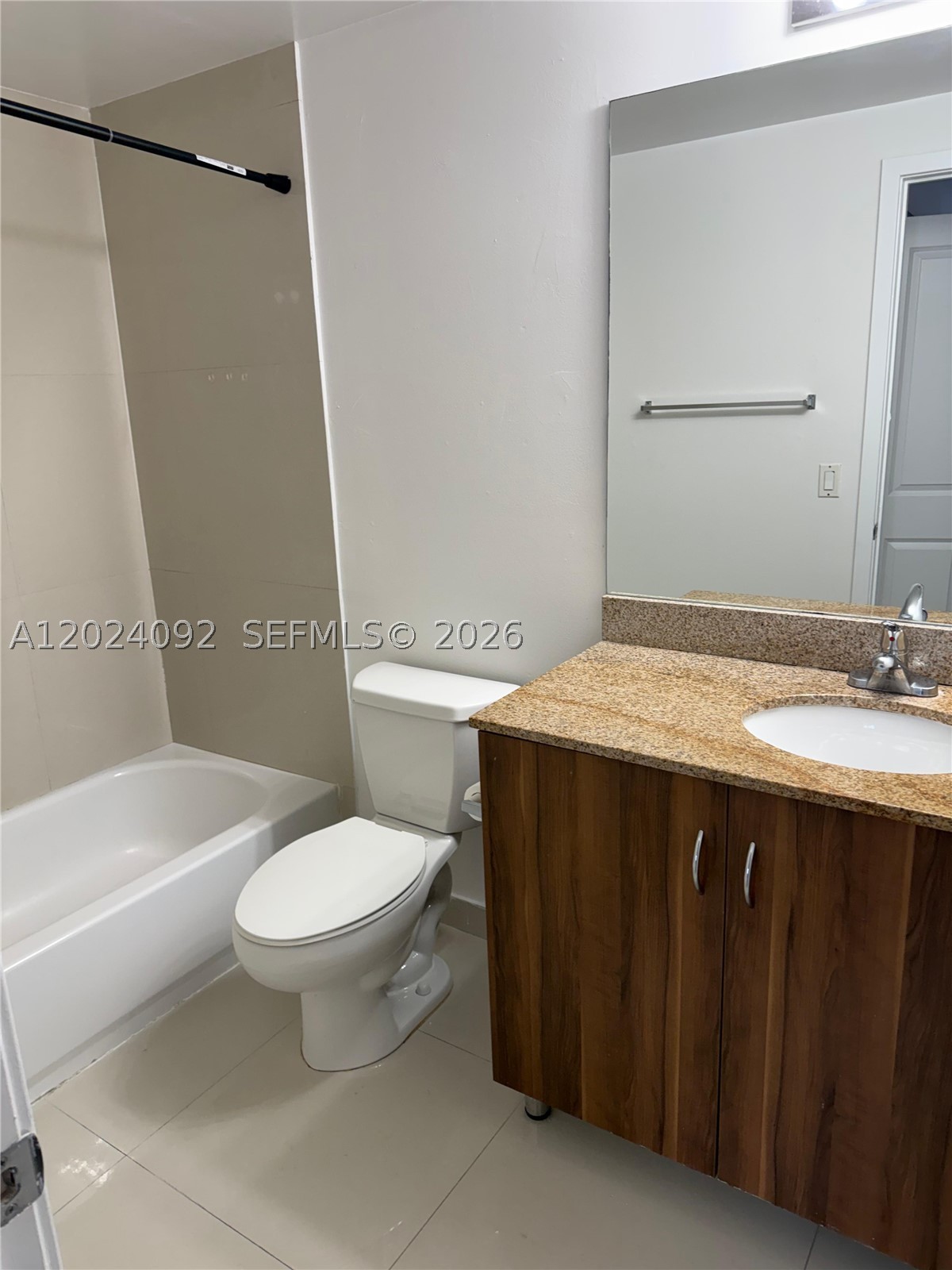 601 NE 23rd St #804, Miami FL 33137