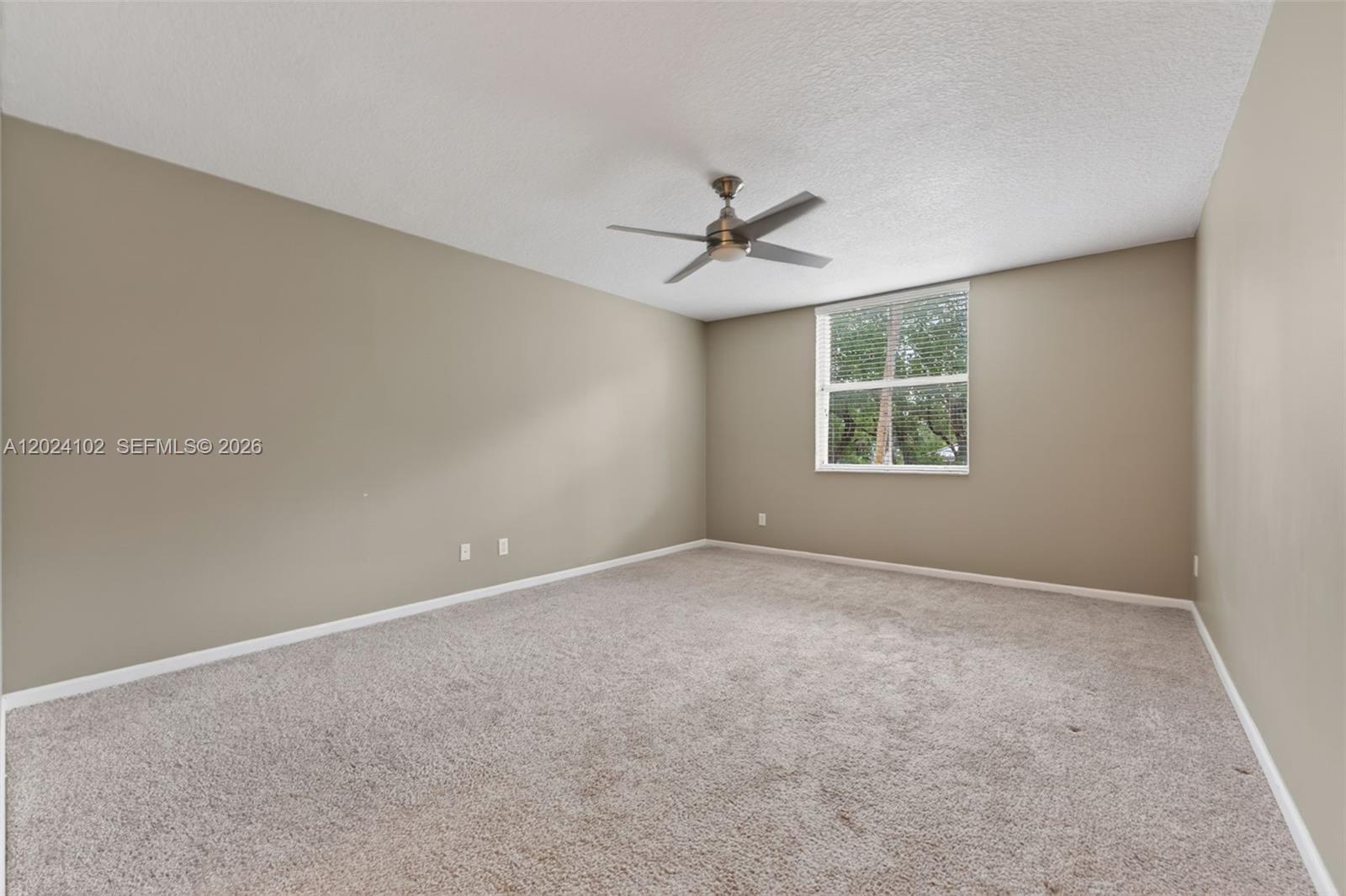 619 E Sheridan St #203, Dania Beach FL 33004