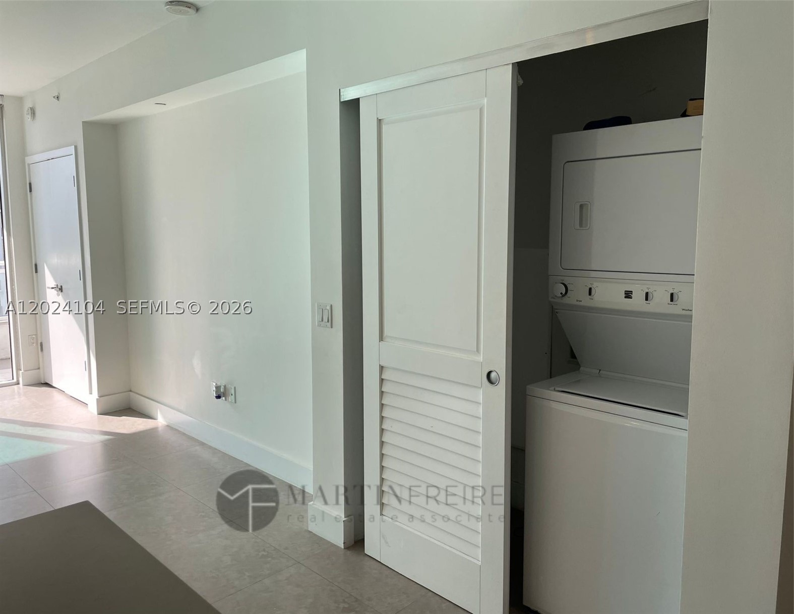1080 Brickell Ave #2005, Miami FL 33131