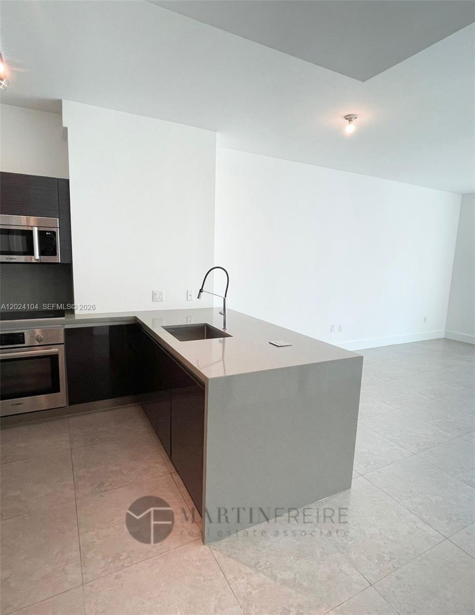 1080 Brickell Ave #2005, Miami FL 33131