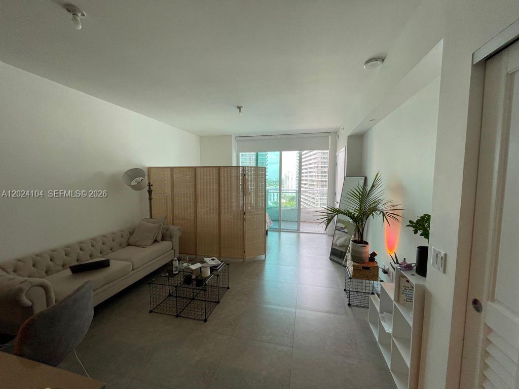 1080 Brickell Ave #2005, Miami FL 33131