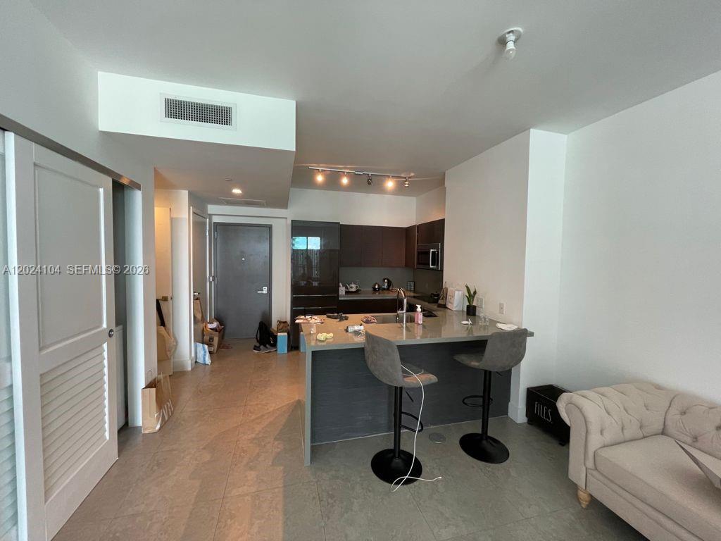 1080 Brickell Ave #2005, Miami FL 33131